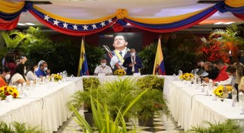 Corredor escolar, primer acuerdo en reunión para reapertura de la frontera./Foto: La Opinión