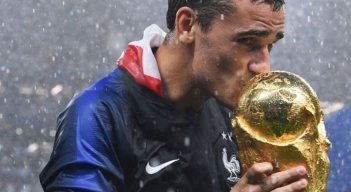 Mundial de Fútbol. 