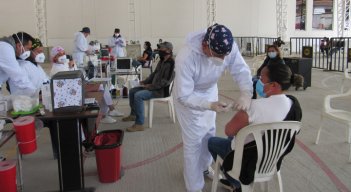 Ya se han aplicado más de 33 mil dosis en Pamplona. / Roberto Ospino / La Opinión.