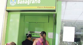 Este beneficio busca garantizar un mejor crecimiento y desarrollo en los niños menores de 6 años y permanencia en el sistema escolar. / Foto: Archivo