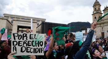 Feministas se unen para pedir a la corte la despenalización total del aborto