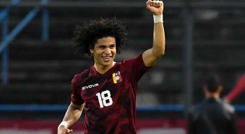 Venezuela consiguió su segunda victoria en las eliminatorias al derrotar a Ecuador