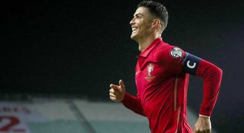 El portugués Cristiano Ronaldo fue la gran figura del partido en la goleada a Luxemburgo.