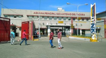 Empresarios hicieron la solicitud de mantener bajo control los factores que inciden directamente en los costos operativos. / Foto Eilyn Cardozo