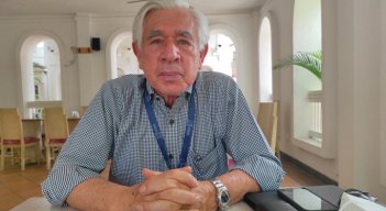 / La Opinión.