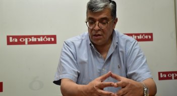 ulio Andrés Sampedro, presidente de la Comisión Nacional, es abogado, fue decano de la facultad de Ciencias Jurídicas de la Universidad Javeriana, y conjuez de la Sala Penal de la Corte Suprema de Justicia.