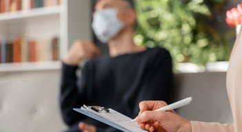 La primera vez que se hizo este estudio fue en el año 2018; entonces el 27% de los encuestados consideraba la salud mental como un problema importante de salud pública. / Foto: Freepik