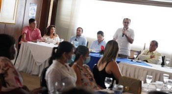 El precandidato del Centro Democrático, Óscar Iván Zuluaga, estuvo en Cúcuta. /Foto cortesía para La Opinión