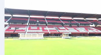 La remozada cancha del estadio General Santander recibe hoy al Cúcuta Deportivo.