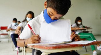 Conseguir el colegio ideal para su hijo no siempre se trata de una decisión sencilla. / Foto: Archivo