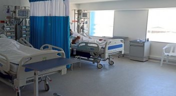 El San Juan de Dios cuenta con 25 camas UCI para pacientes con el virus. Foto: Cortesía/La Opinión.