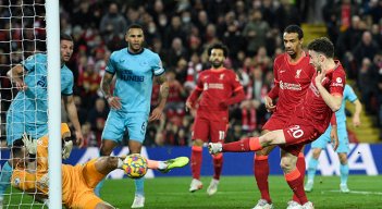 El Liverpool se mantiene firme en la Liga Premier 