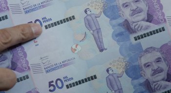 El Ministerio de Trabajo explicó que la prima de servicios se calcula teniendo en cuenta el salario base por los días laborados y este resultado se divide en 360. / Foto: Colprensa