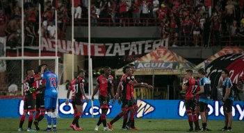 El Cúcuta Deportivo busca volver al fútbol colombiano. 