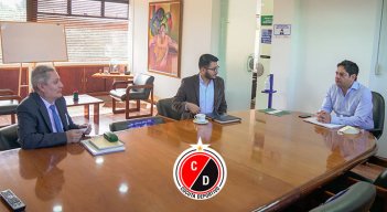 Rodrigo Tamayo y Guillermo Herrera se reunieron buscando alternativas para el Cúcuta Deportivo. 