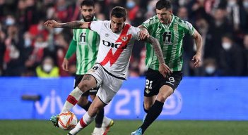 El Rayo Vallecano perdió en casa en la ida de la semifinal de la Copa del Rey.