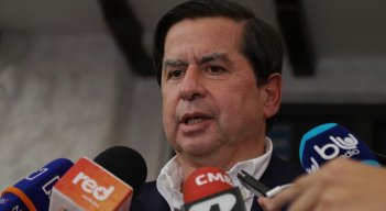 El coordinador de campaña de la coalición Centro Esperanza, Juan Fernando Cristo, pide a los precandidatos ser amables entre ellos.