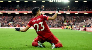 Luis Díaz habla de su adaptación y los logros alcanzados hasta ahora con el Liverpool.