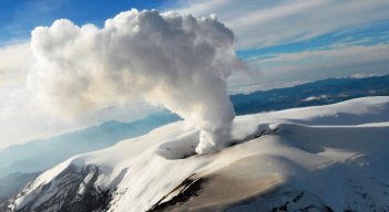 Volcán Nevado del Ruiz.