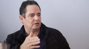 Habla sobre las elecciones presidenciales. 
