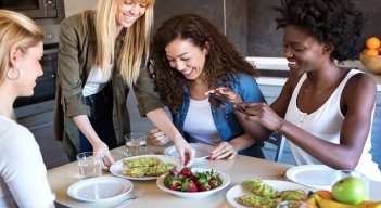 Consejos de alimentación para mujeres trabajadoras./Foto: cortesía