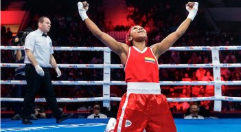 Ingrit Valencia por el titulo mundial/La Opinión 