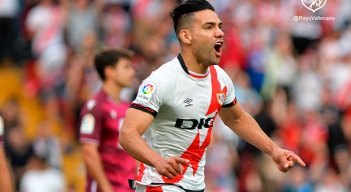 Radamel Falcao celebra con el Rayo Vallecano. 