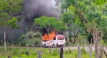 113 hechos violentos y 100 vehículos afectados en paro armado del Clan del Golfo.
