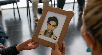 Después de 40 años, una madre pudo enterrar a su hijo