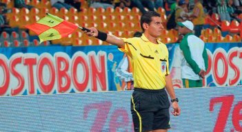 El juez Alexánder Guzmán, agredido en Bucaramanga.
