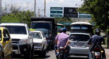 Foto de la frontera entre Colombia y Venezuela