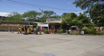 El Patín de las Frutas es el negocio afectado./ Foto: Pablo Castillo/La Opinión