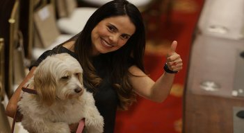 Hasta el perro estuvo en la instalación del Congreso./Foto: Colprensa