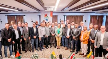 Presidente electo Gustavo Petro se reunió con gobernadores