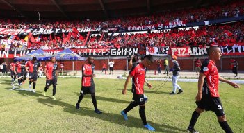 El Cúcuta regresó entre cánticos 