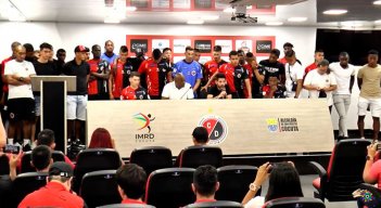 Jugadores del Cúcuta Deportivo respaldaron a Aquivaldo Mosquera. 