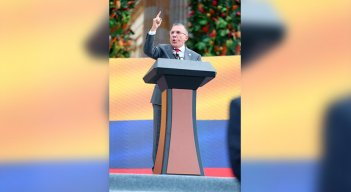 El presidente del Congreso destacó el triunfo de Petro