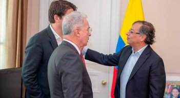 Álvaro Uribe y Gustavo Petro.