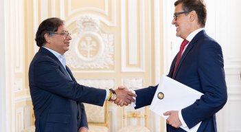 El presidente Gustavo Petro se reunió con el embajador de Venezuela en Colombia, Félix Plasencia./Foto cortesía