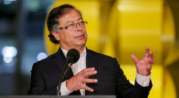 Petro pidió que el monto de la reforma tributaria no sea modificado