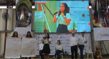Los niños fueron protagonistas en la jornada de trabajo que lideró el Gobierno en Cúcuta para la construcción del Plan Nacional de Desarrollo.  / Foto cortesía para La Opinión