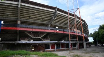 La tribuna oriental del estadio General Santander necesita de una intervención inmediata.