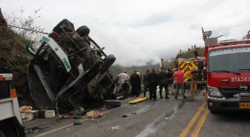 Era muy triste no poder ayudar: sobreviviente de accidente de bus en Nariño./Foto: Colprensa