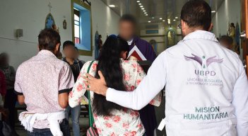 Tras 21 años, familiares de niña desaparecida recibieron su cuerpo./Foto: Colprensa