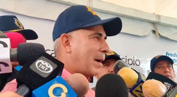 Freddy Bernal destacó que, hasta la fecha, se han incautado más de 150 toneladas de alimentos de contrabando.