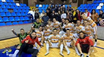 El quinteto de estrellas del Deporte hace una excelente campaña en la Liga de futsal.