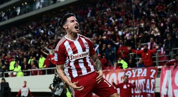 El colombiano James Rodríguez, pasa por un buen momento en la Superliga de Grecia con su equipo el OLympiacos. 