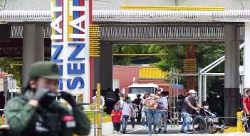 Poca mercancía ha circulado por los puentes internacionales. Fotos Anggy Polanco / La Opinión 