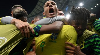 "Cumplí mi sueño de niño", dice Richarlison tras anotar dos goles en triunfo de Brasil./Foto: AFP