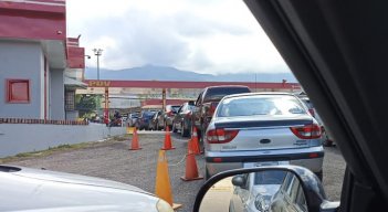 Alarma por escasez de combustible y gas doméstico en Táchira./Foto: cortesía